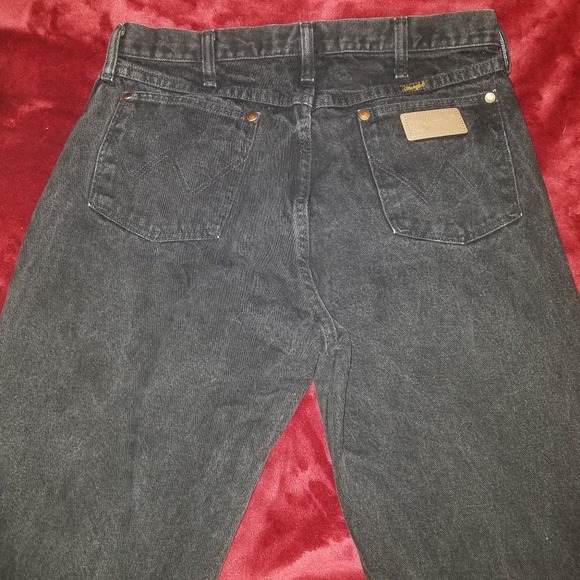Great Pair of 100% Cotton Wrangler Jeans - Picture 3 of 4